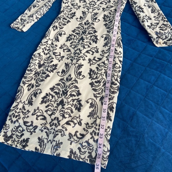 GORGEOUS dress perfect for wedding/charity event - Picture 9 of 15